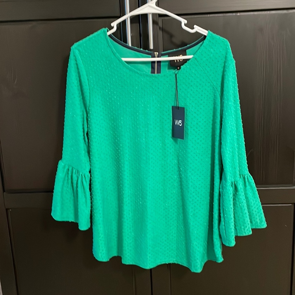 W5 XL Emerald Green Bell Sleeve clip dot top with gold back zipper